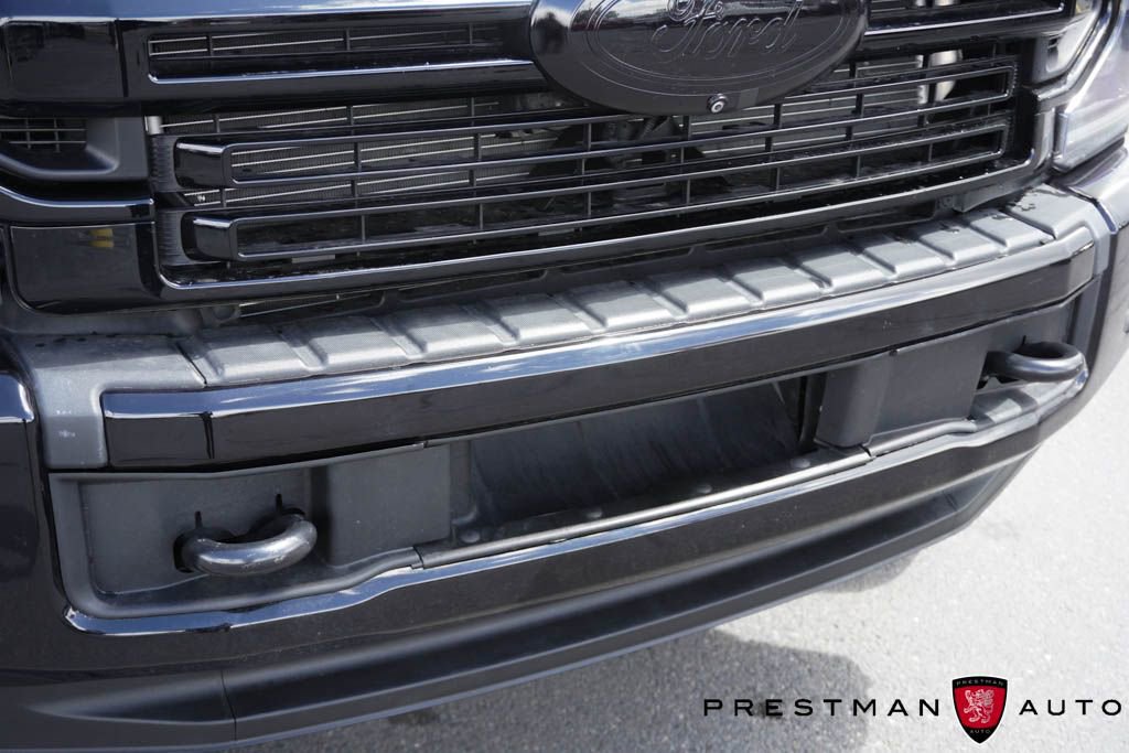 Used 2020 Ford F450 Platinum w/ FX4 Off-Road Package AWD/4WD image 20