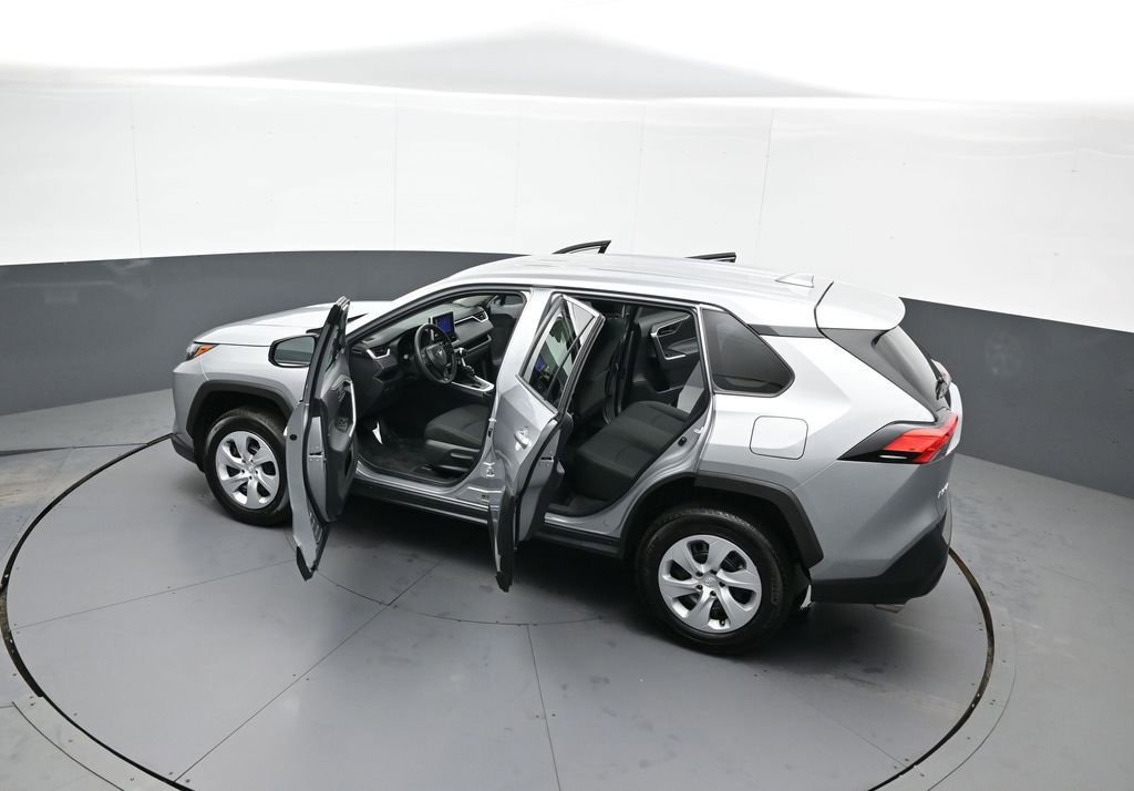 Certified 2025 Toyota RAV4 LE image 43