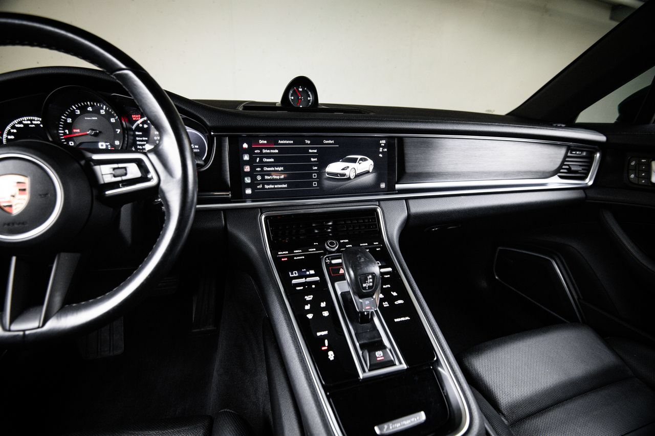Certified 2023 Porsche Panamera 4 Platinum Edition AWD/4WD image 19