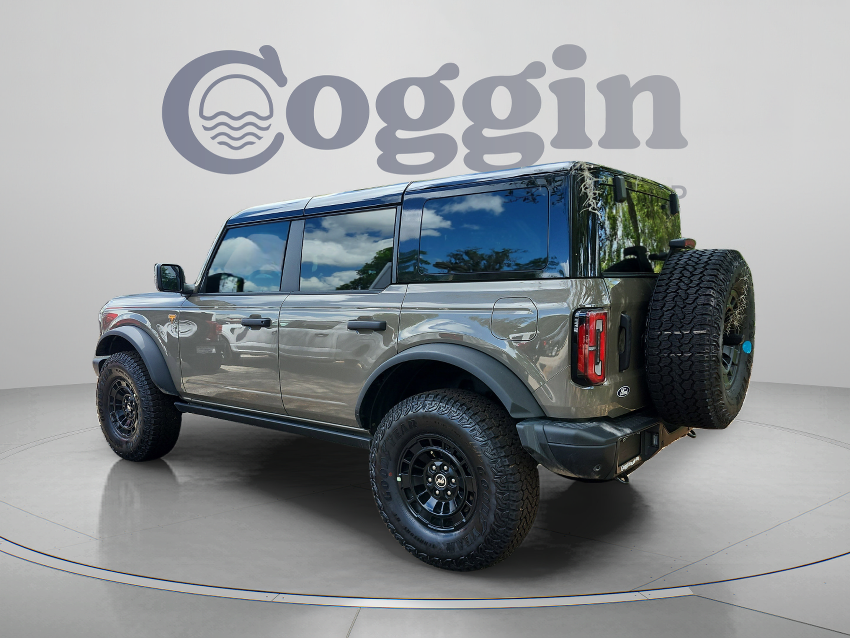 New 2026 Ford Bronco Badlands AWD/4WD image 3