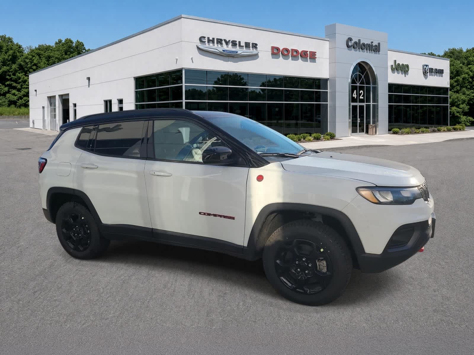 New 2024 Jeep Compass Trailhawk w/ Sun and Sound Group AWD/4WD image 5