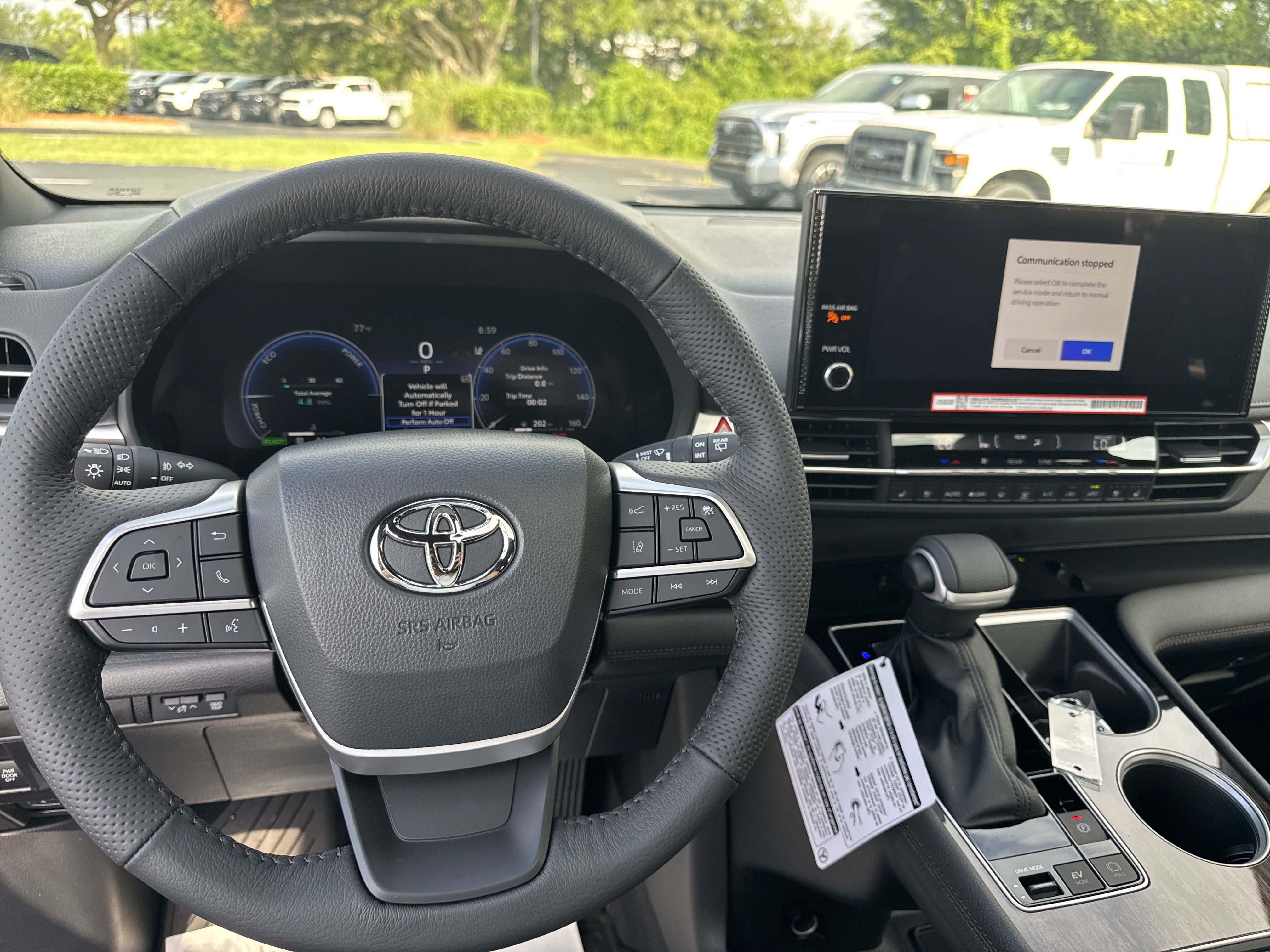 New 2025 Toyota Sienna Platinum FWD image 19
