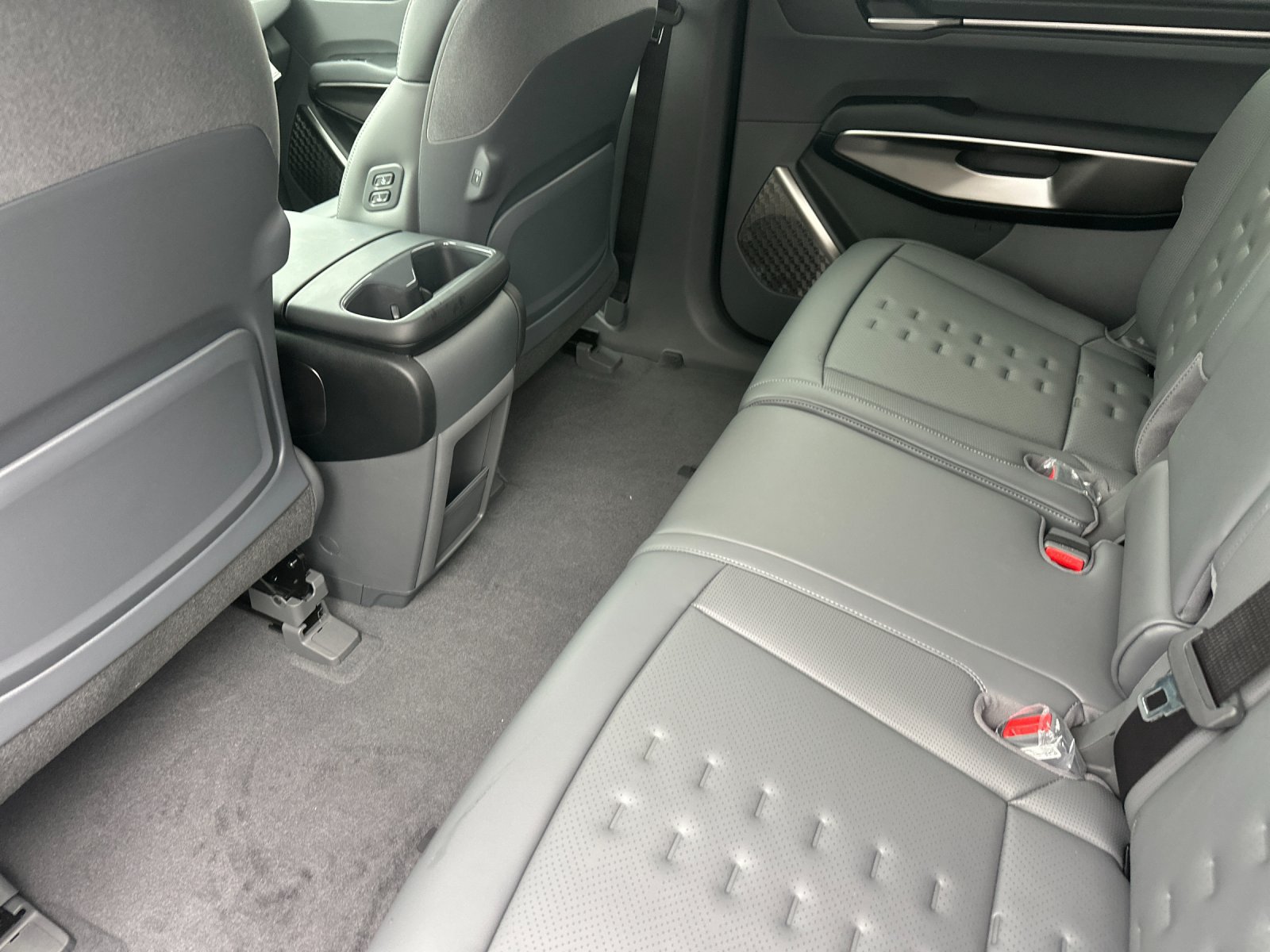 New 2026 Kia EV9 Wind AWD/4WD image 12
