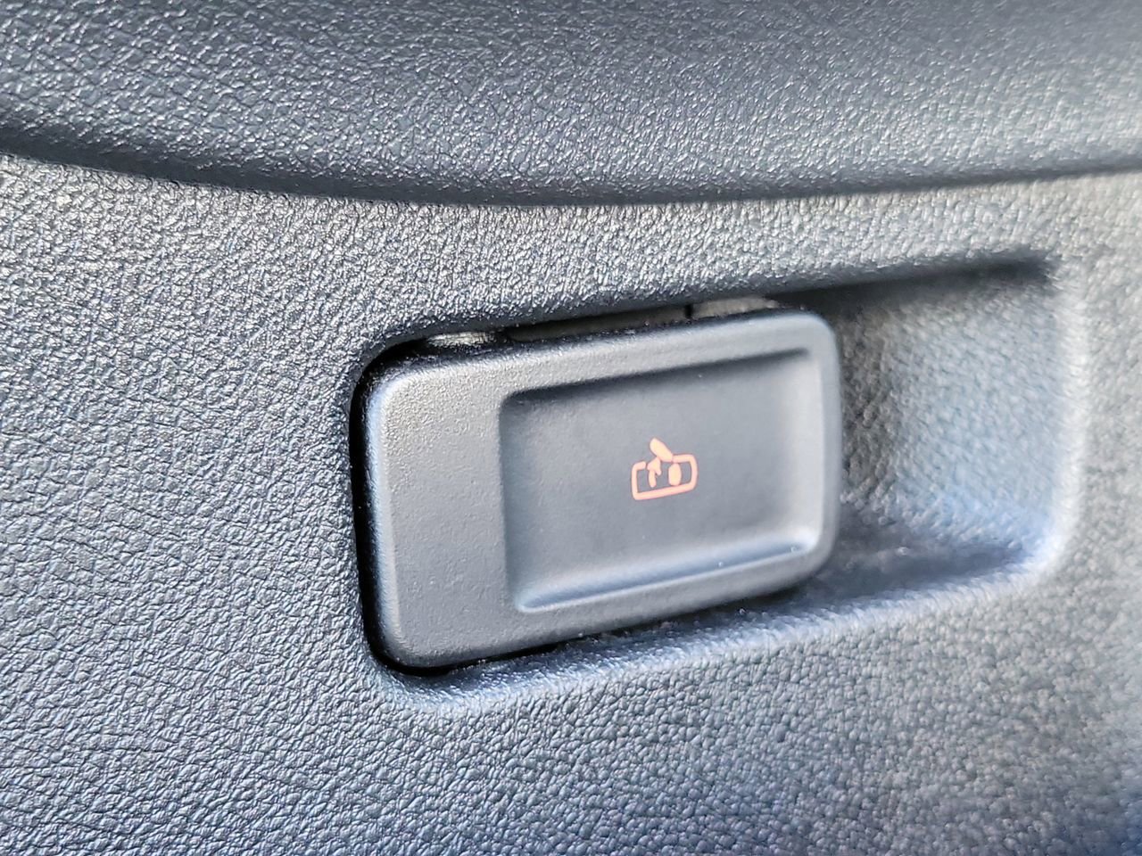 Used 2023 Lincoln Aviator Reserve w/ Elements Package Plus image 26