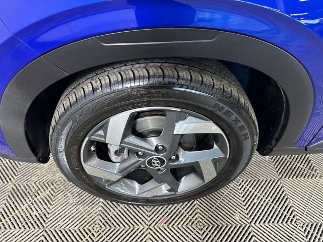 Used 2024 Hyundai Venue SEL image 10