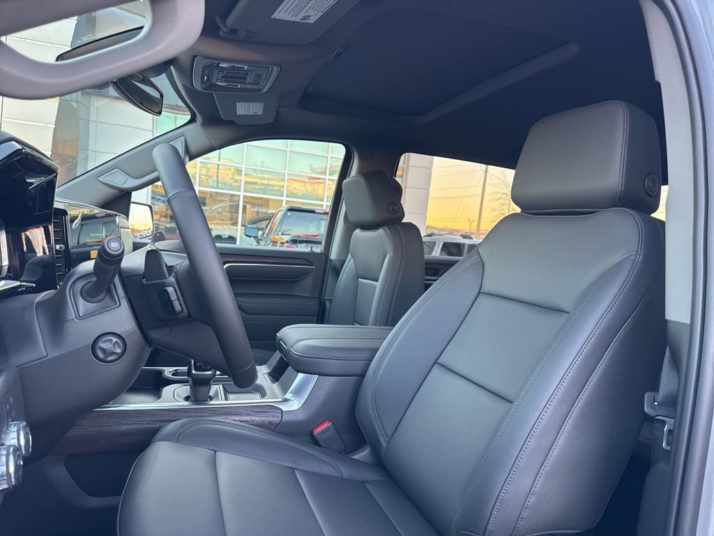 New 2026 GMC Sierra 1500 SLT w/ SLT Premium Plus Package image 21