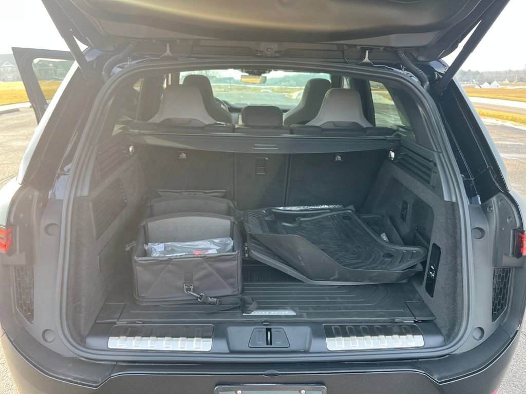 New 2025 Land Rover Range Rover Sport SV Edition Two image 10