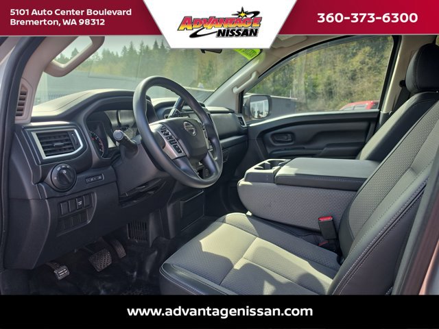 Used 2018 Nissan Titan S w/ S Utility Package AWD/4WD image 17