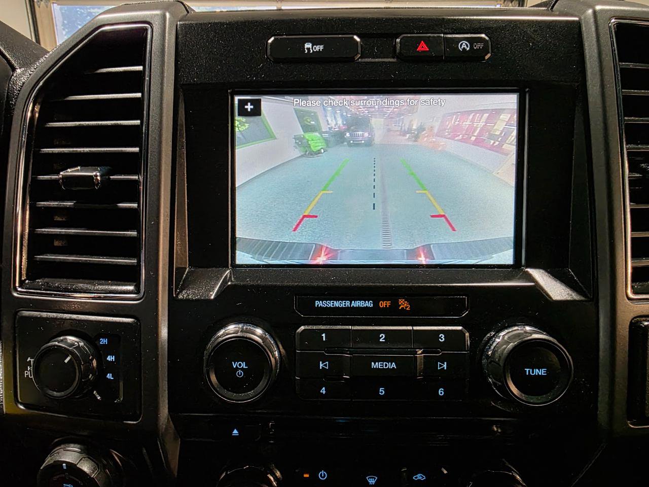 Used 2018 Ford F150 XLT w/ Equipment Group 301A Mid AWD/4WD image 32