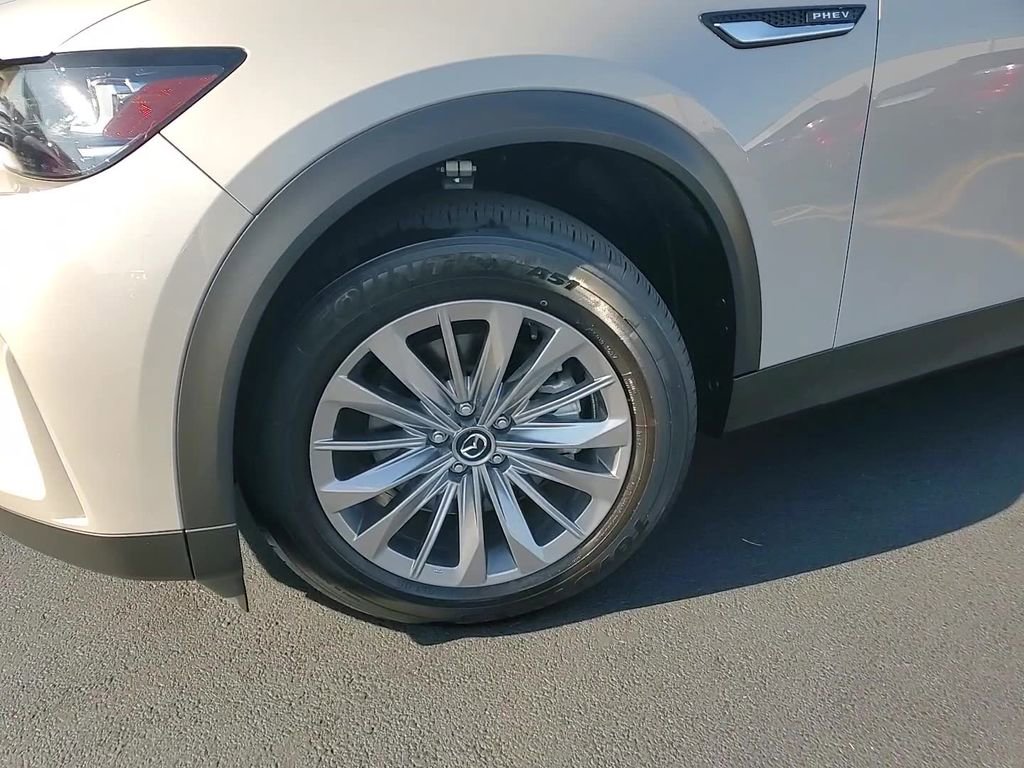 Certified 2024 MAZDA CX-90 Plug-In Hybrid w/ Preferred image 9