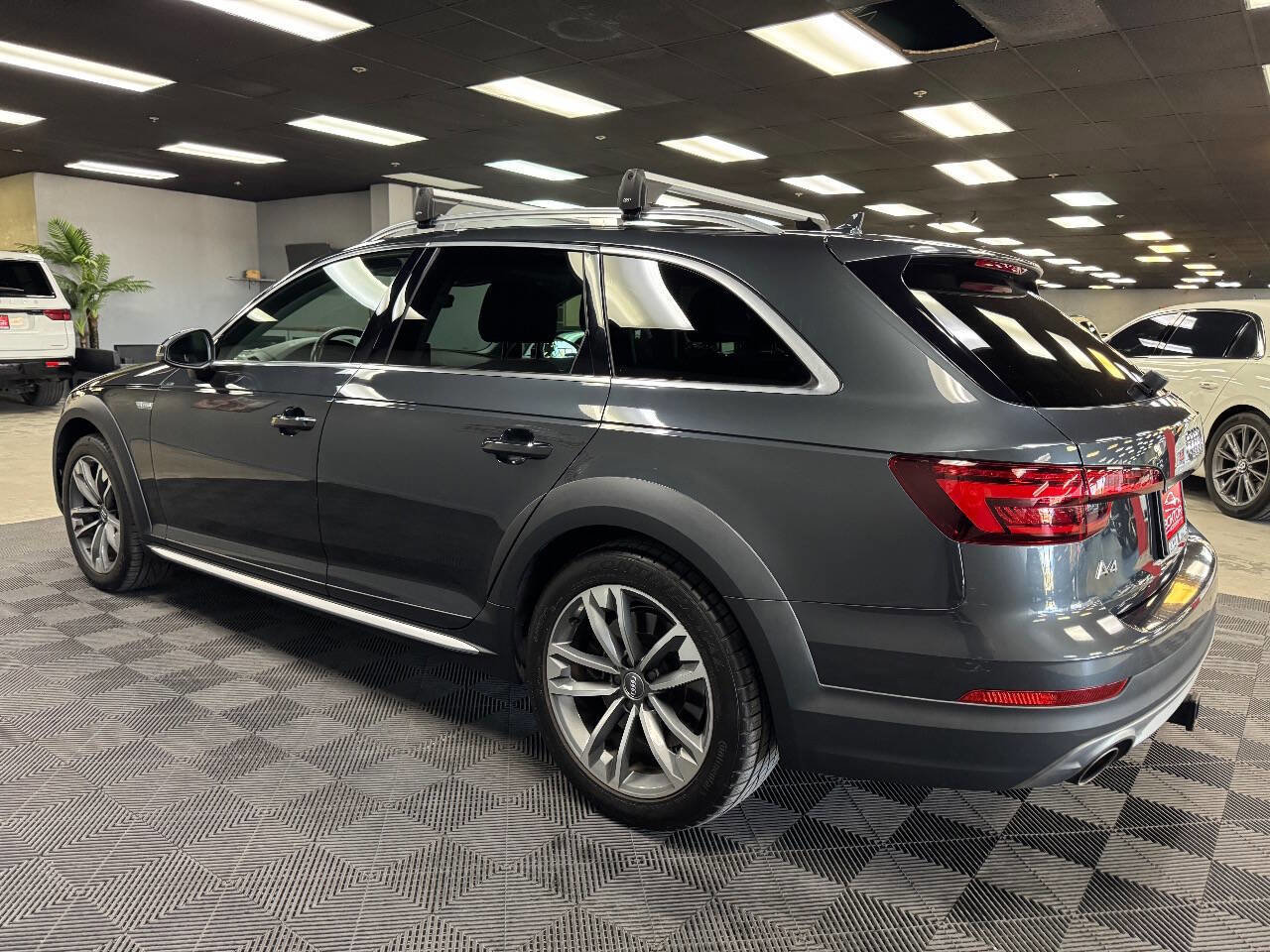 Used 2018 Audi A4 2.0T allroad Premium image 8