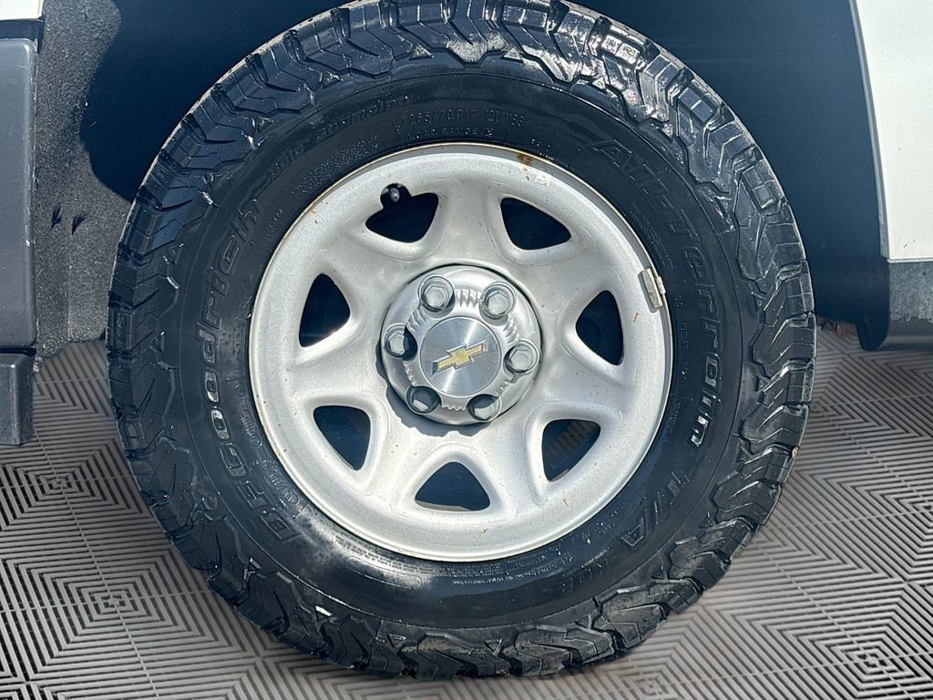 Used 2019 Chevrolet Silverado 1500 W/T w/ WT Convenience Package AWD/4WD image 29