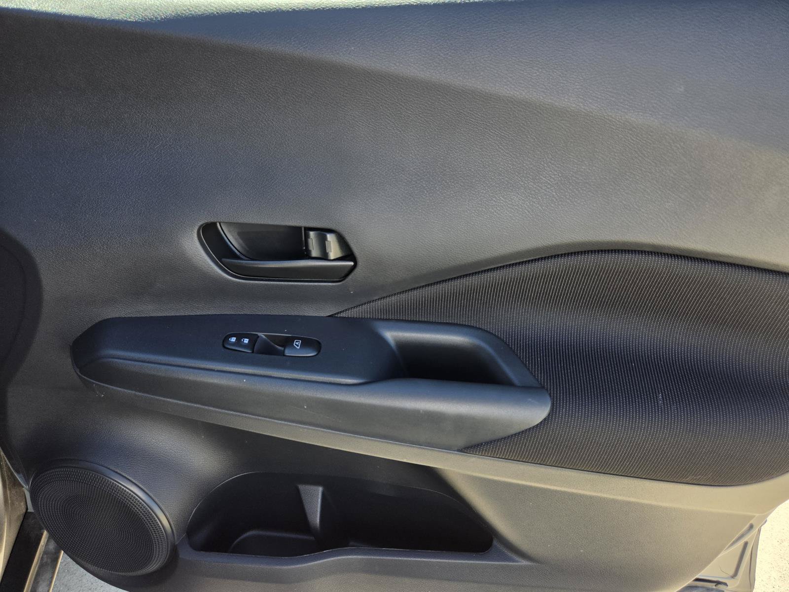 Certified 2024 Nissan Kicks S FWD image 10