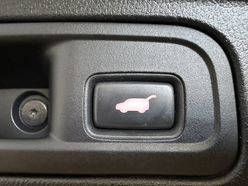 Used 2016 Honda Pilot Touring image 14