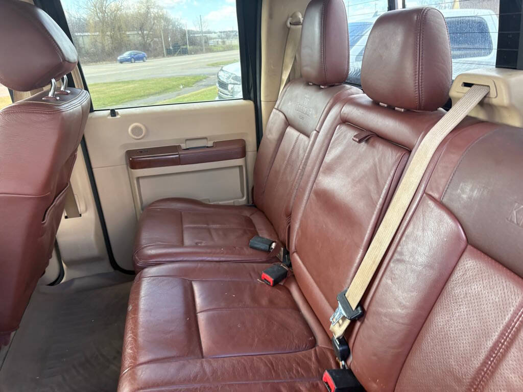 Used 2013 Ford F250 King Ranch w/ King Ranch w/Chrome Pkg AWD/4WD image 15