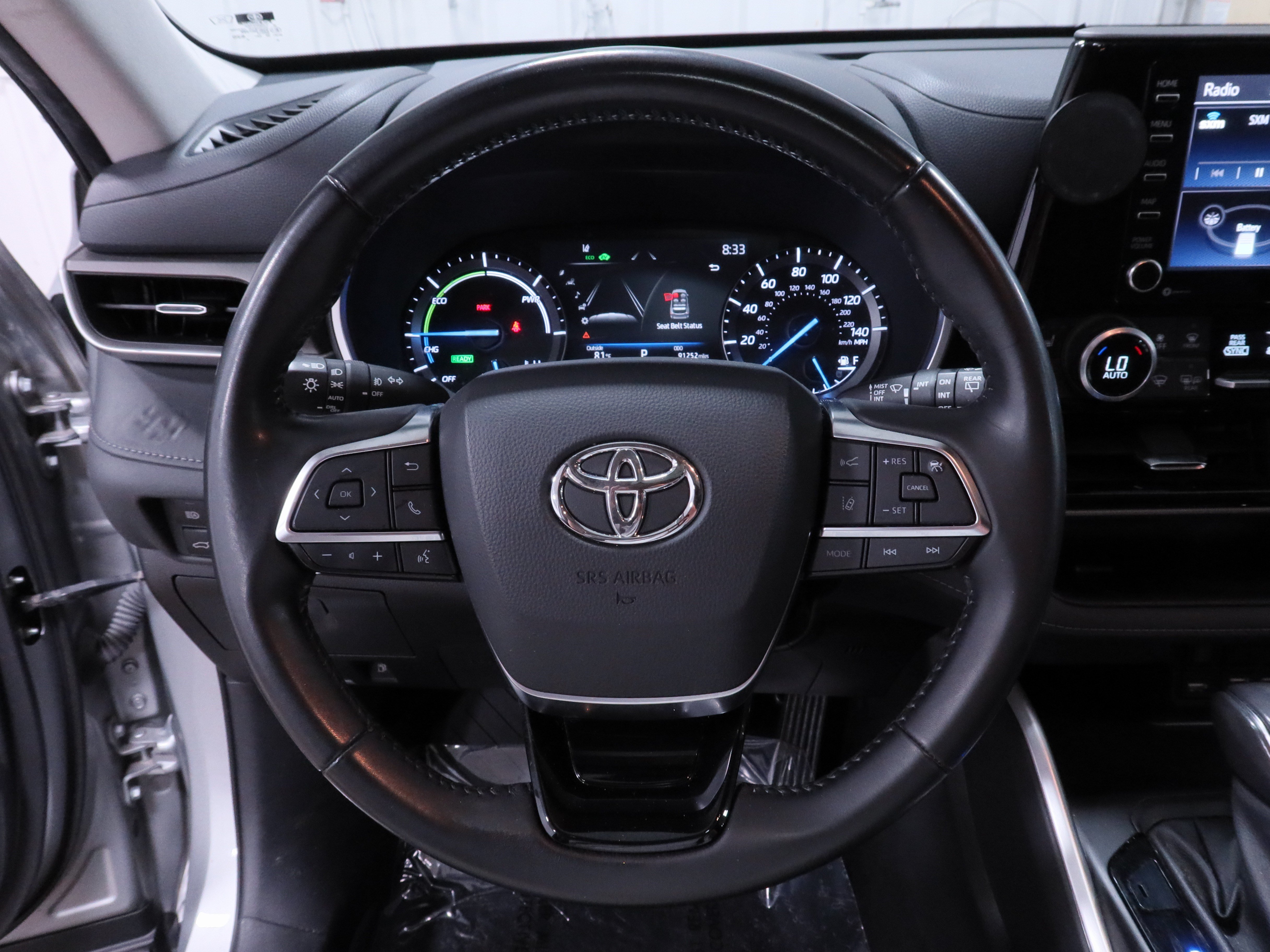Used 2021 Toyota Highlander XLE FWD image 23