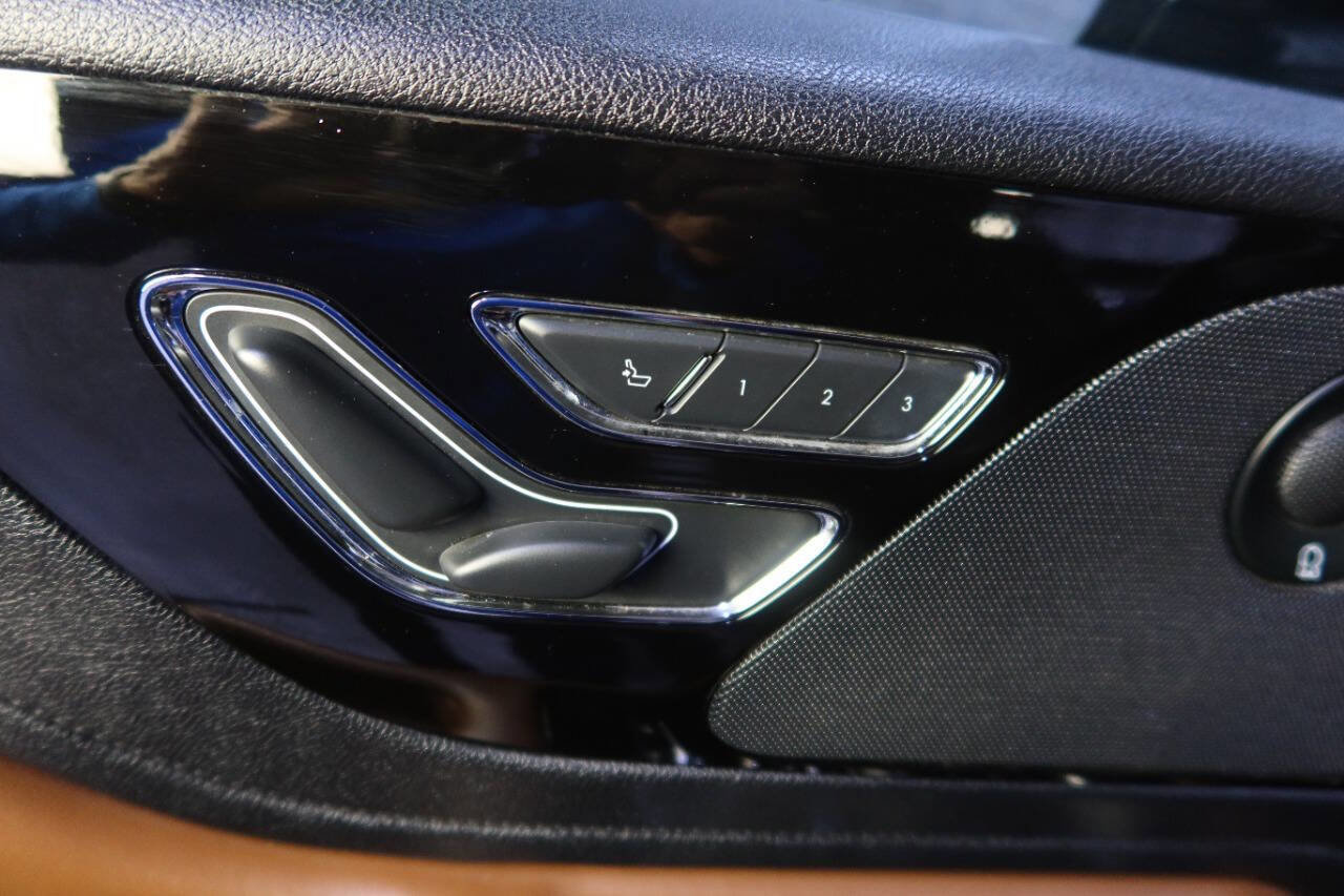 Used 2023 Lincoln Aviator Reserve w/ Equipment Group 201A image 35