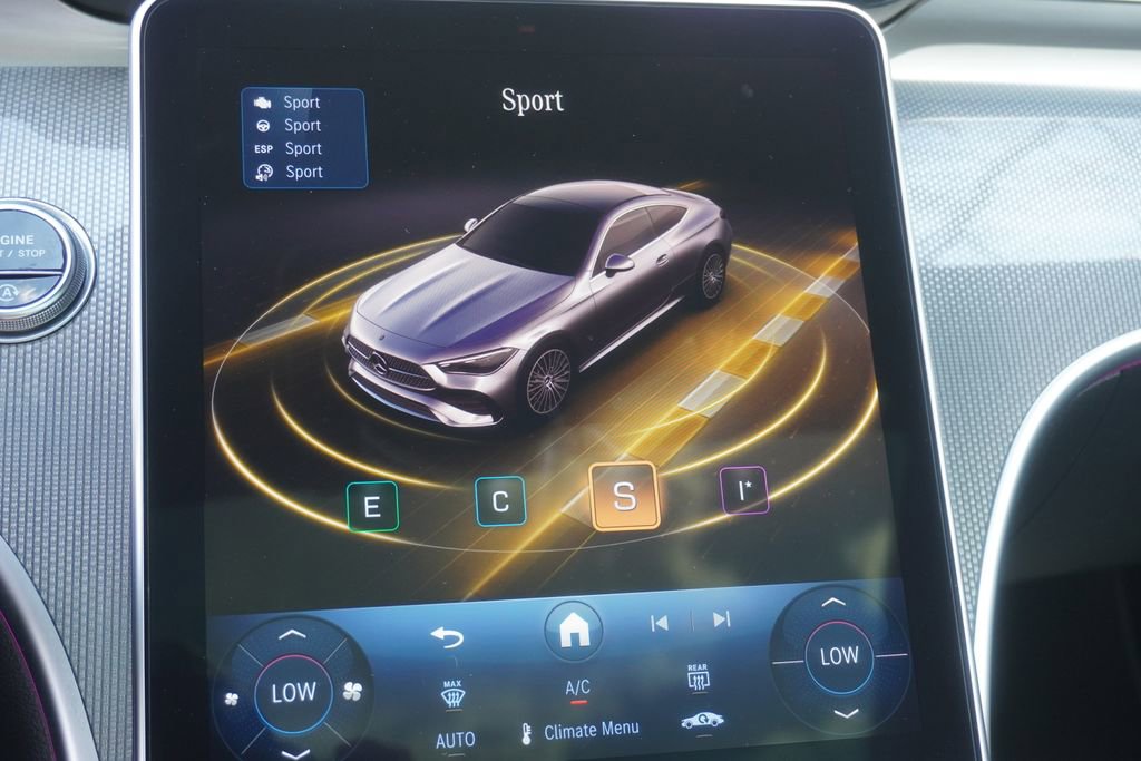 Used 2024 Mercedes-Benz CLE 300 4MATIC Coupe image 33