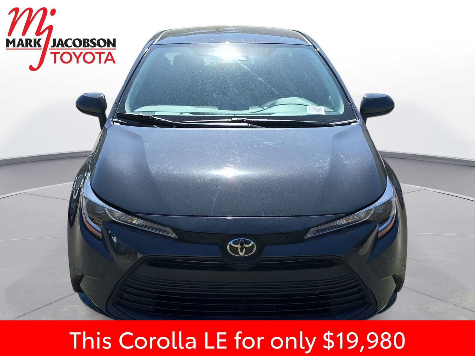 Used 2024 Toyota Corolla LE FWD image 3