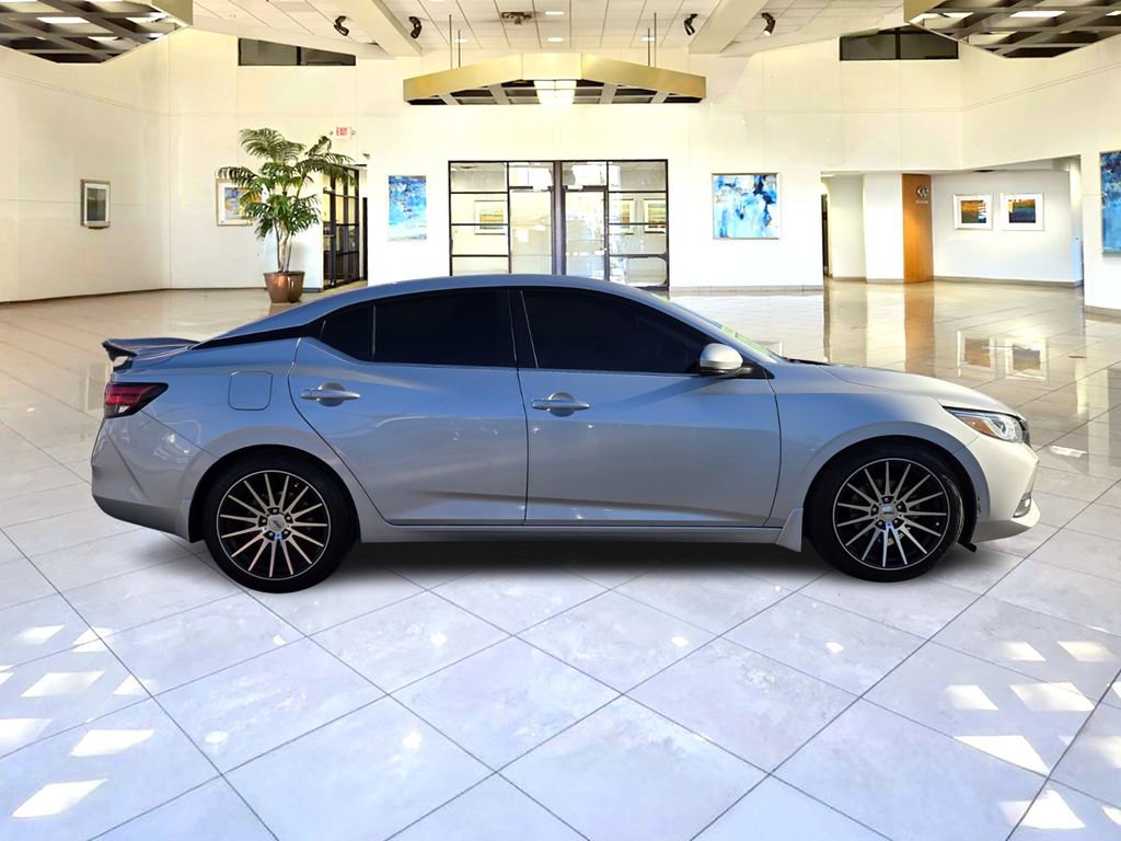 Used 2020 Nissan Sentra SV FWD image 4