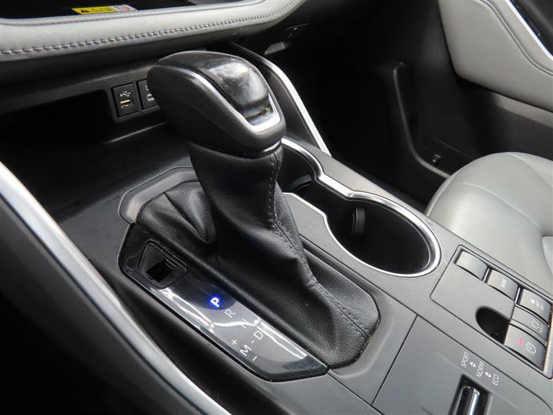 Used 2023 Toyota Highlander XLE FWD image 25