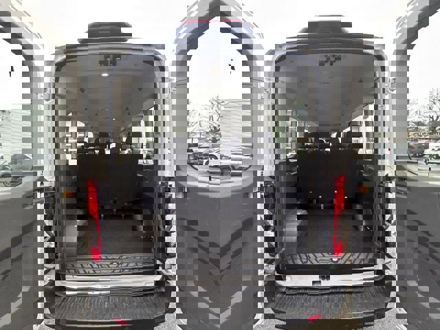 Used 2021 Ford Transit 350 XLT image 7