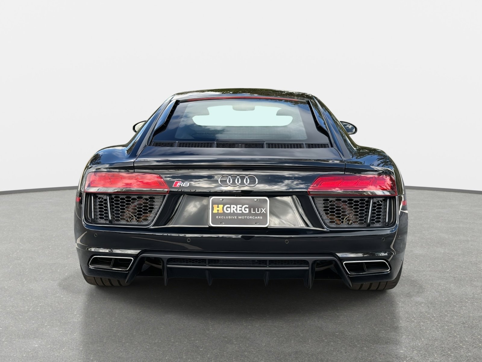Used 2017 Audi R8 V10 image 4
