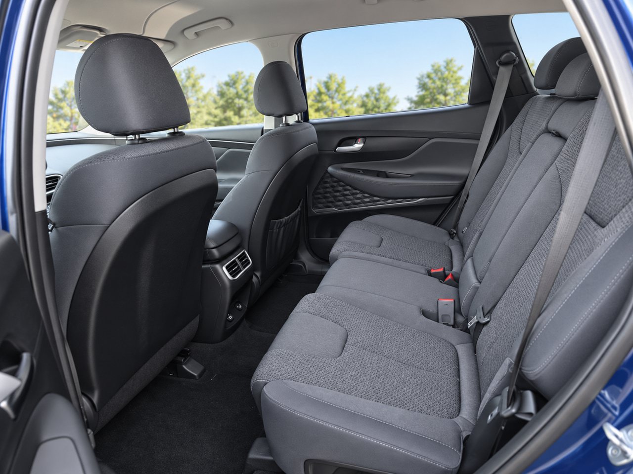 Used 2023 Hyundai Santa Fe SEL AWD/4WD image 13