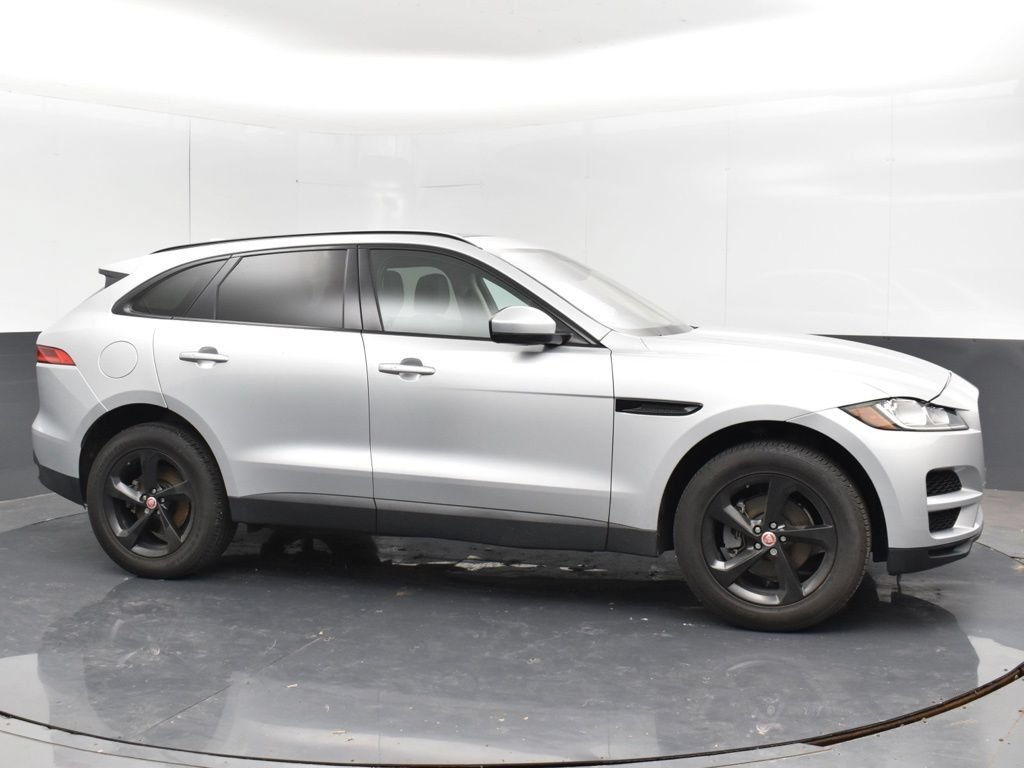 Used 2019 Jaguar F-PACE Premium AWD/4WD image 9