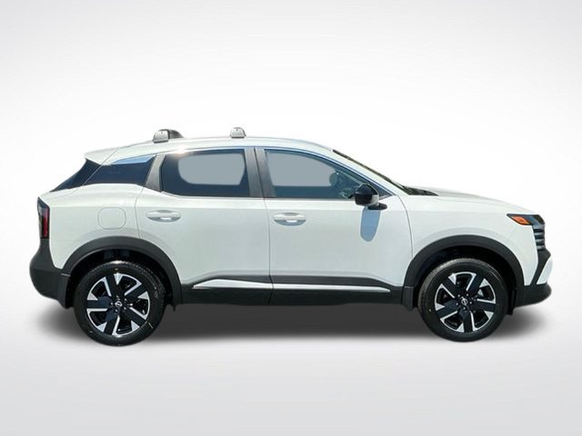 New 2026 Nissan Kicks SV w/ Cold Weather Package AWD/4WD image 8