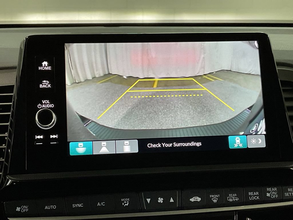 Certified 2026 Honda Odyssey EX-L image 16