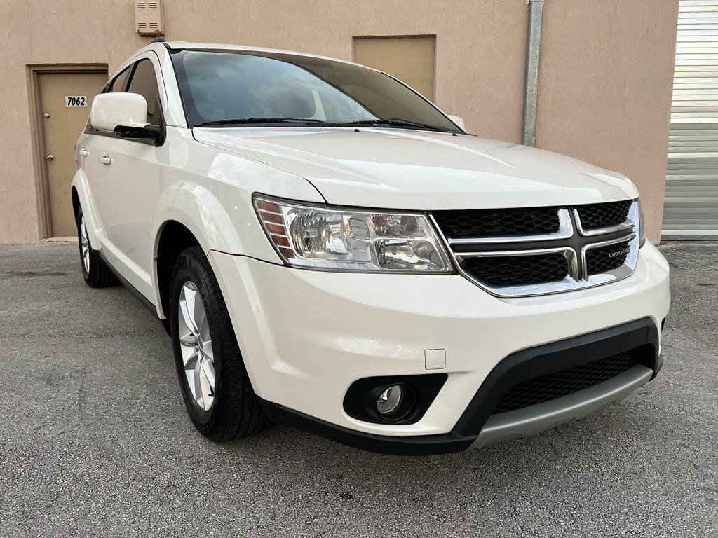 Used 2016 Dodge Journey SXT w/ Premium Group FWD image 12