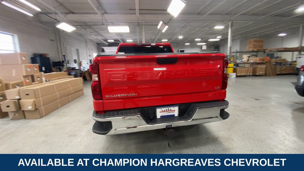 Used 2021 Chevrolet Silverado 1500 LT AWD/4WD image 9