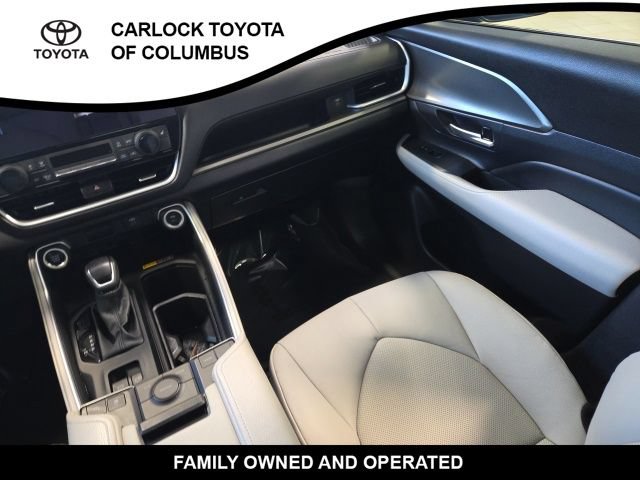 Used 2025 Toyota Grand Highlander FWD image 19