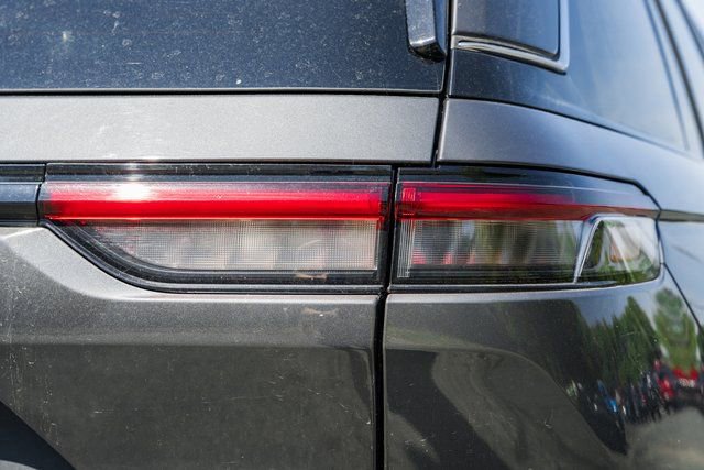 Used 2022 Jeep Grand Cherokee Overland w/ Luxury Tech Group IV image 42