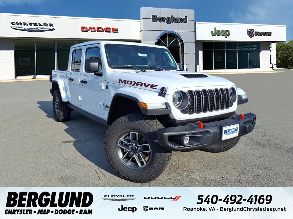 New 2025 Jeep Gladiator Mojave video 1