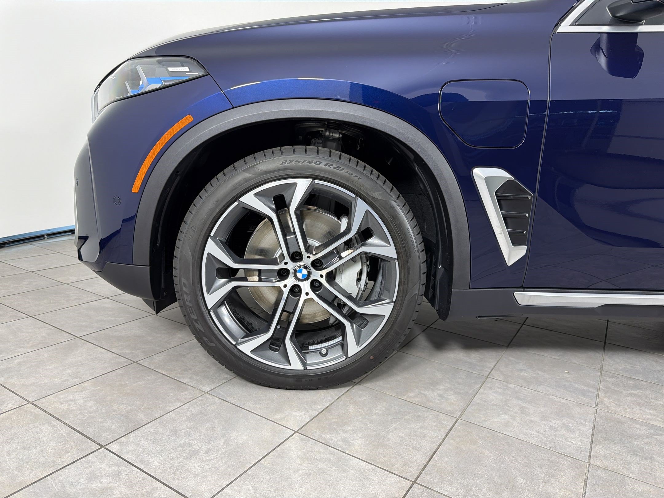 New 2026 BMW X5 xDrive50e AWD/4WD image 11