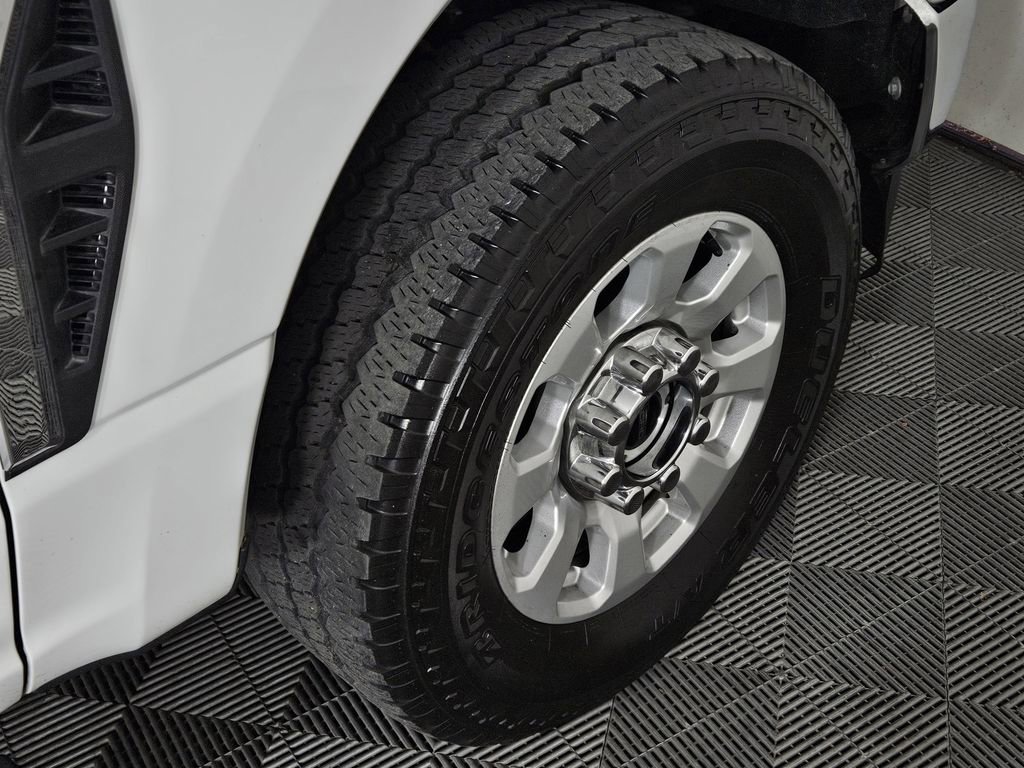 Used 2024 Ford F250 XLT w/ FX4 Off-Road Package image 8