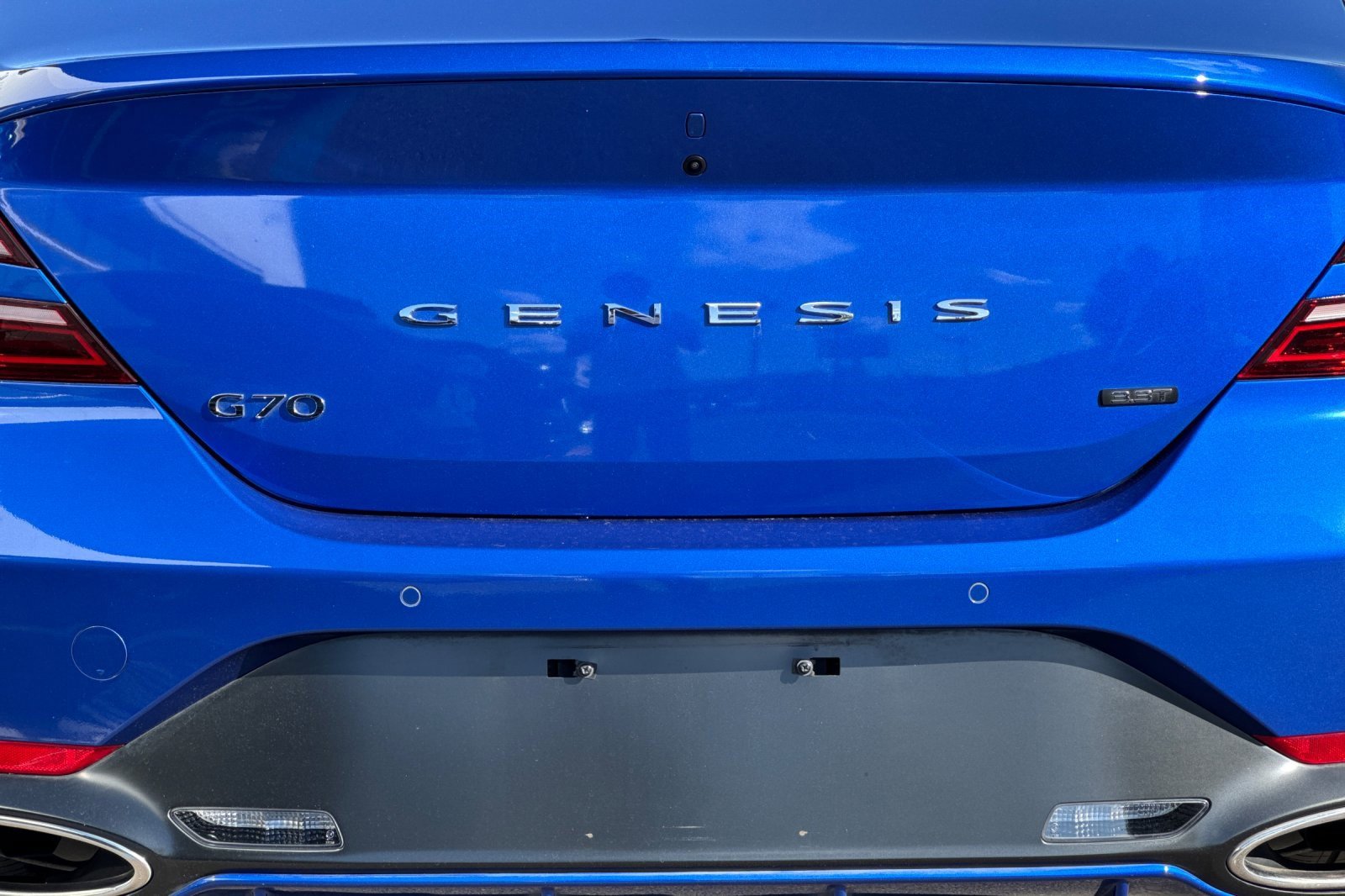 Used 2022 Genesis G70 3.3T image 46
