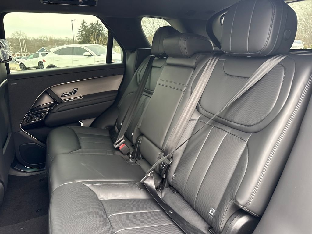 New 2026 Land Rover Range Rover Sport SE image 14