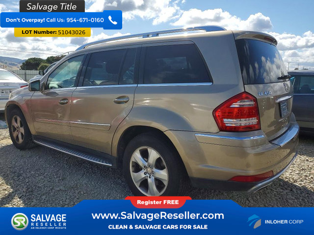 Used 2010 Mercedes-Benz GL 450 4MATIC image 3