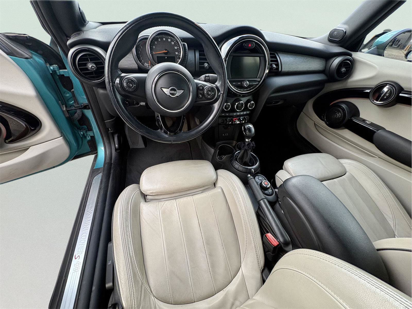 Used 2017 MINI Cooper S FWD image 12