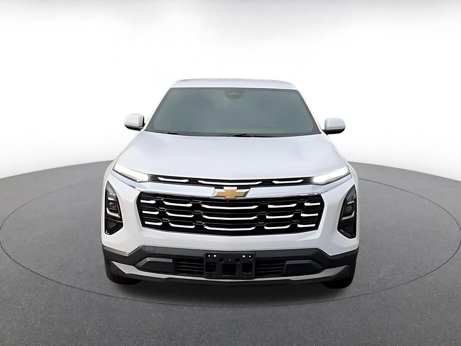 Used 2025 Chevrolet Equinox LT image 4