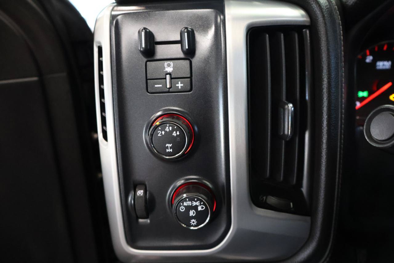 Used 2015 GMC Sierra 3500 SLT w/ Duramax Plus Package AWD/4WD image 20