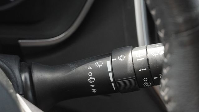 Used 2023 Subaru Ascent Limited image 30