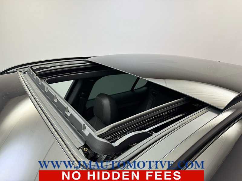 Used 2022 Alfa Romeo Stelvio Ti w/ Active Assist Plus Package image 10