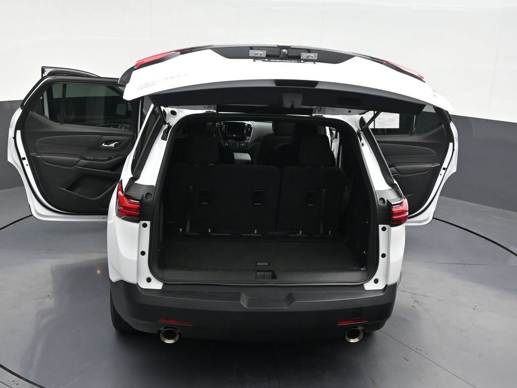 Used 2024 Chevrolet Traverse LT FWD image 37