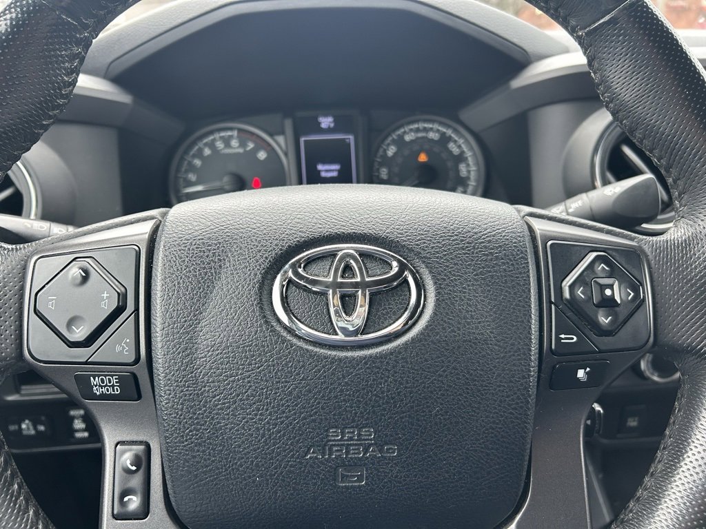 Used 2017 Toyota Tacoma SR5 image 16