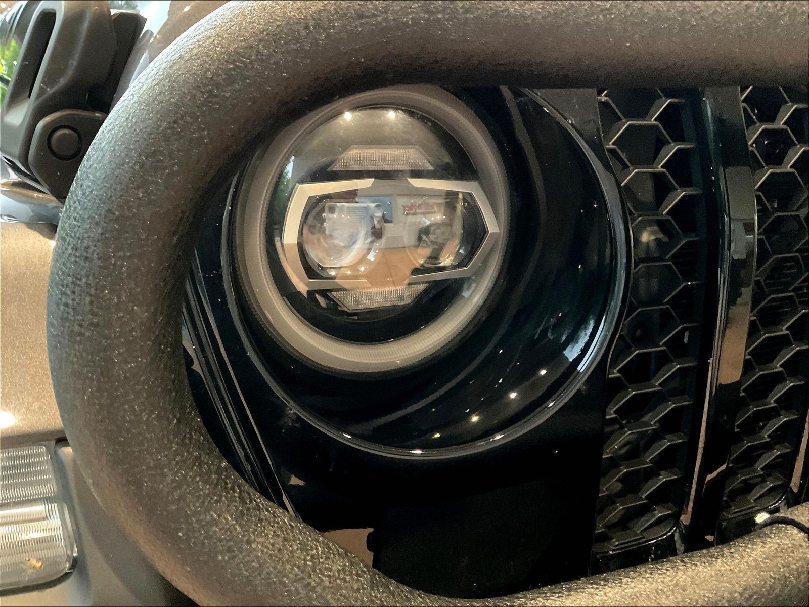 Used 2023 Jeep Gladiator Sport AWD/4WD image 30
