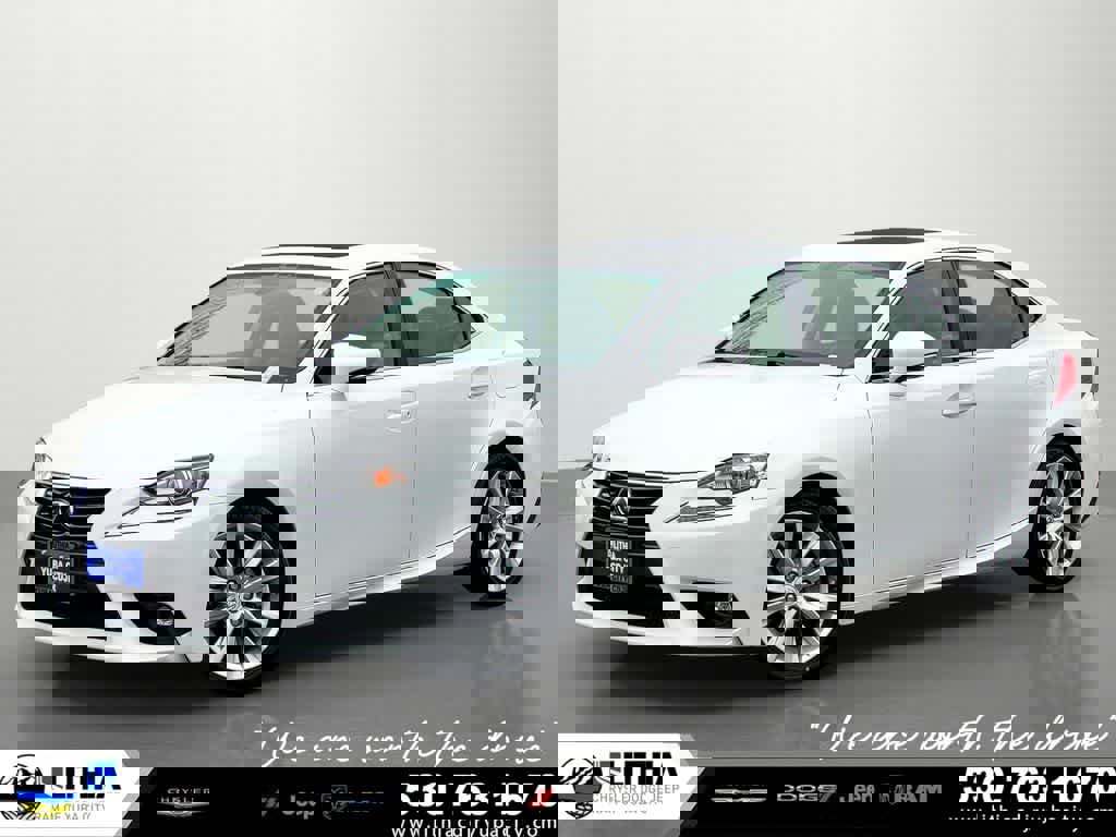 Used 2015 Lexus IS 250 image 1